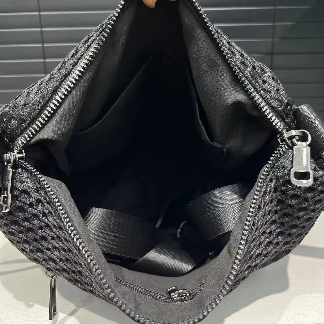 Fashionable neutral mesh spliced nylon shoulder bag, large capacity, lightweight and casual handbag Sa08ca45943a04ab59503e0c3b2ed6d2e6 Swag N Slay LTD