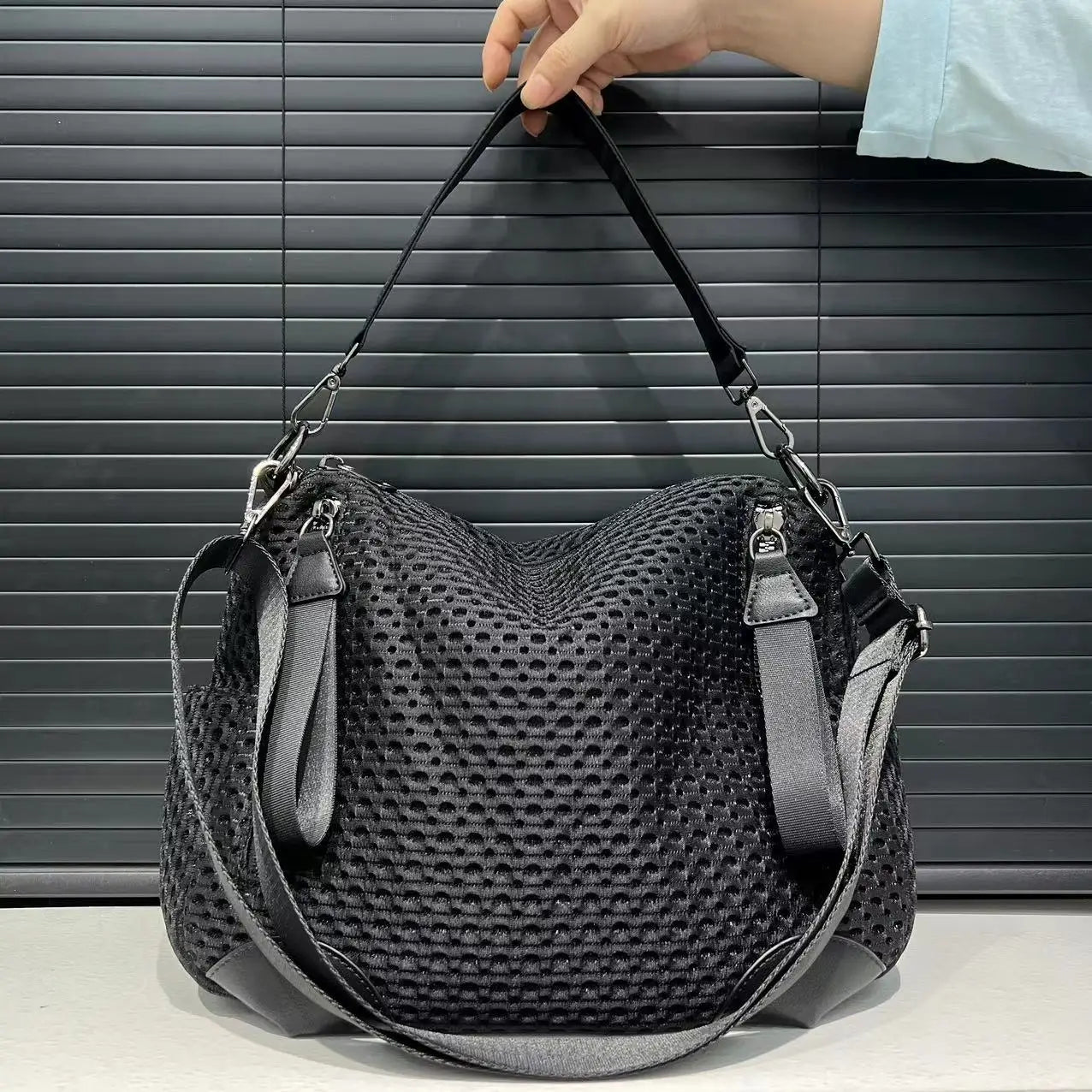 Fashionable neutral mesh spliced nylon shoulder bag, large capacity, lightweight and casual handbag Sba0ce50d96334dbe95e45d3ff528281cg Swag N Slay LTD